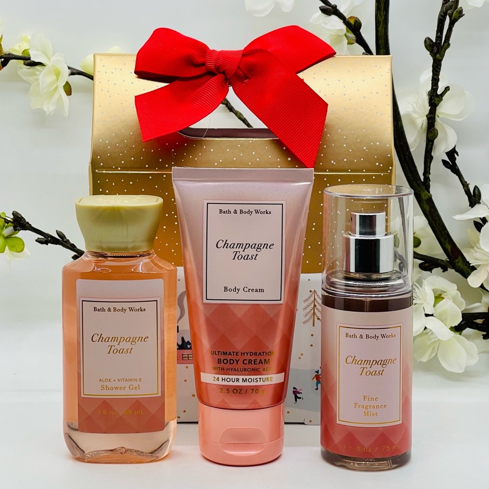 Bath and Body Works Travel Size Champagne Toast Gift Set Fragrance, Gel, Cream